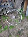 Se vand piese de bicicleta
