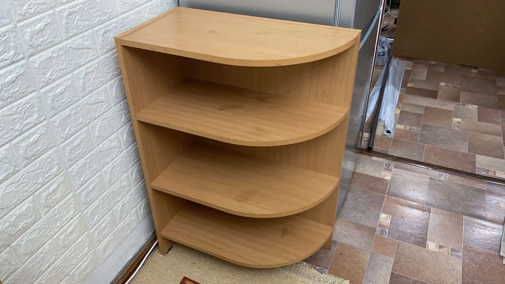 Продам обувницу