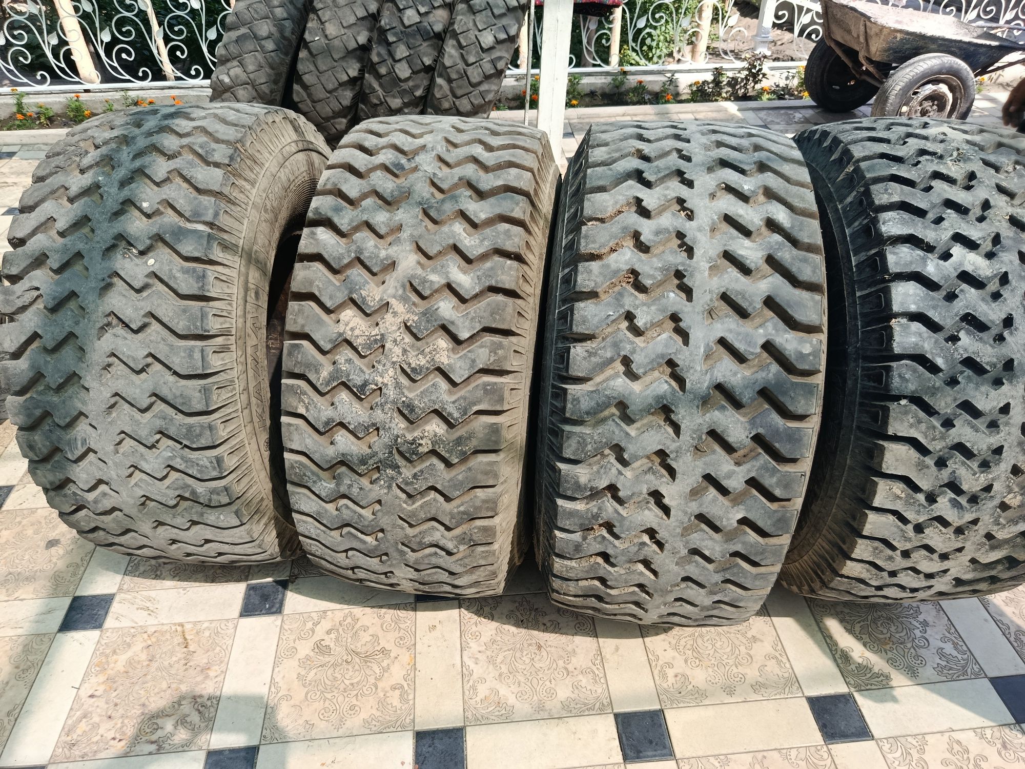 165-,70-18  balonlari sotiladi