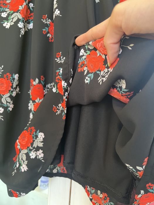 Рокля с изрязани рамене h&m