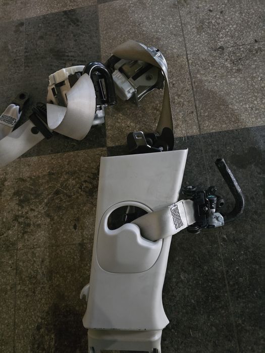 Centuri de siguranta  jaguar e pace