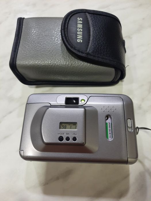 Продаю пленочный фотоаппарат samsung