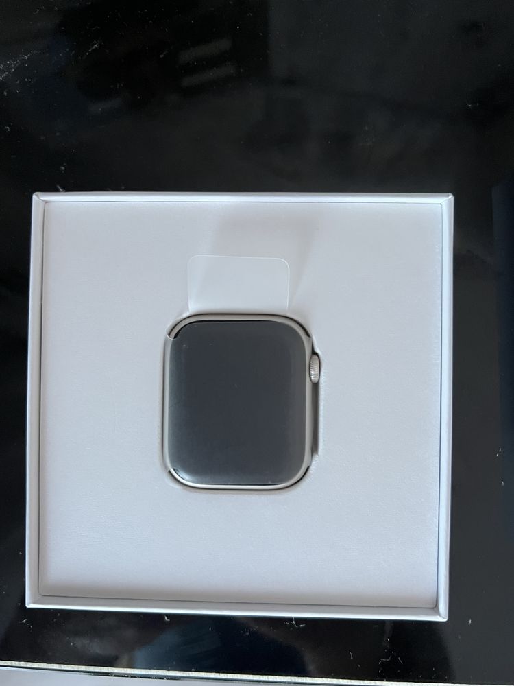 Apple watch 7 45 mm NOU SiGILAT