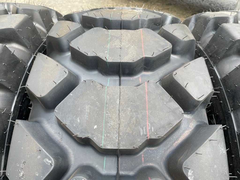 Anvelope de beton pentru buldoexcatator 12.5/80-18 16PLIURI