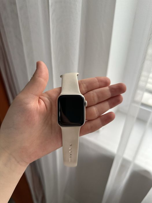 Apple Watch SE 2 поколения (2023), 40 мм