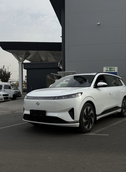 Dong Feng 008 ultra 2025