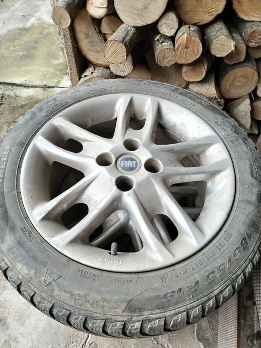185/55/R15 de Fiat genti aluminiu si cauciucuri p