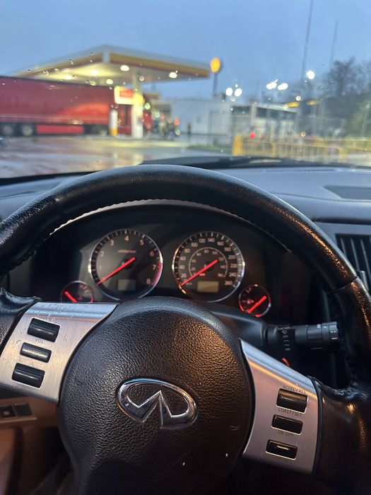 Infiniti FX35 газ/бензин