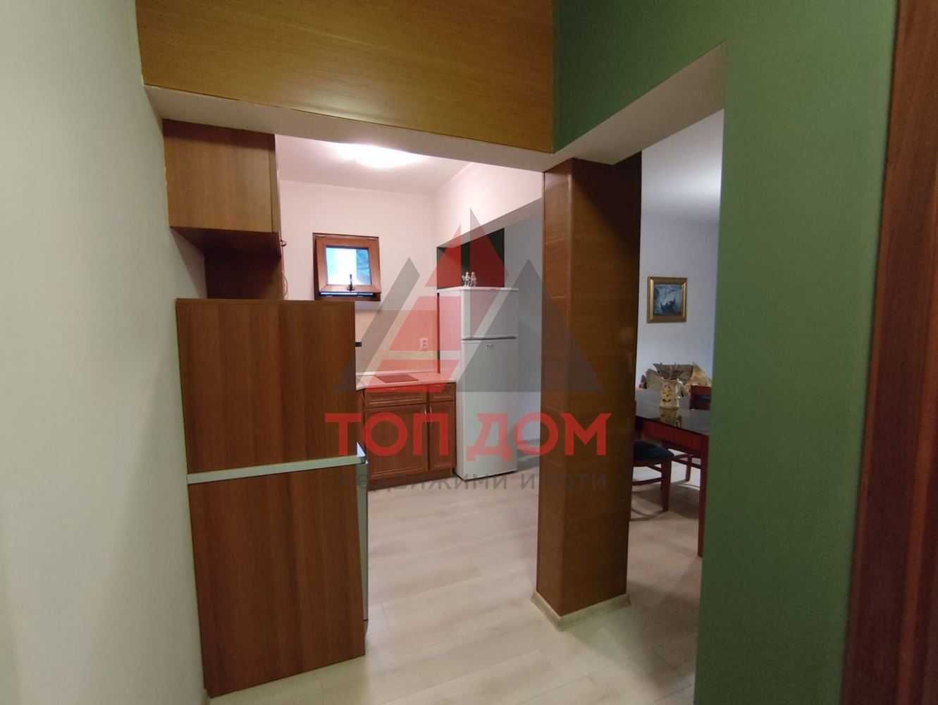 Тристаен! Център! Втори етаж! Подходящ за семейство! Код 74809