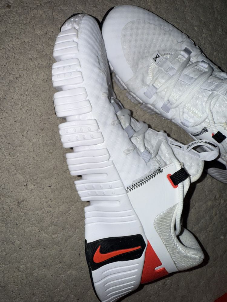 Nike маратонки 46