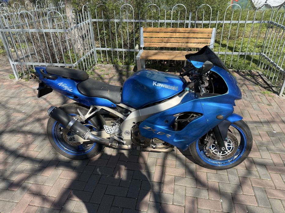 Kawasaki ninja zx9r