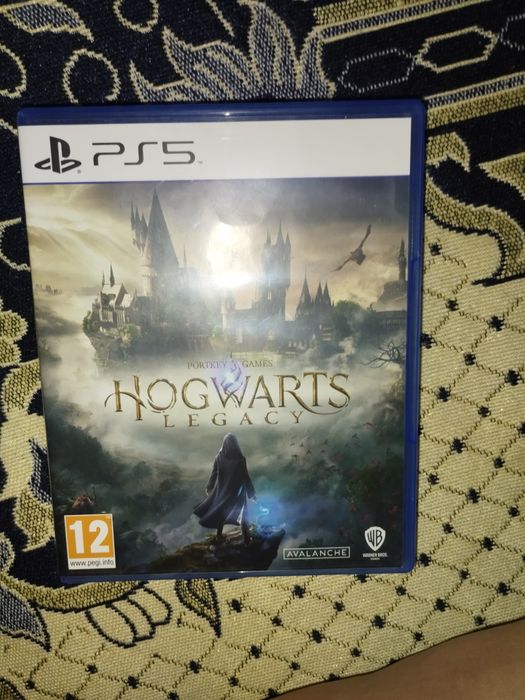 Продам Hogwarts Legacy на PS5