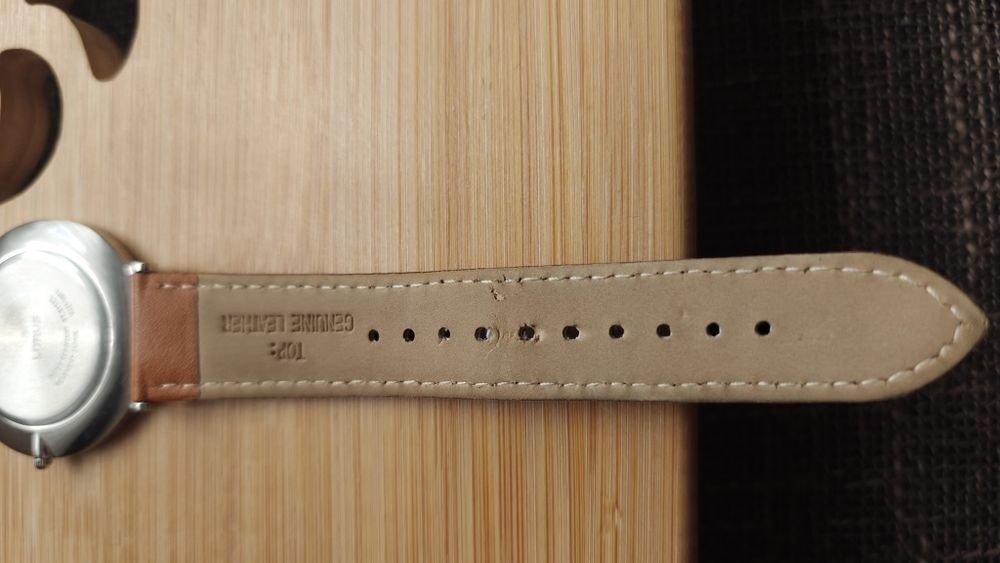 Ceas Lorus necesită schimbată bateria