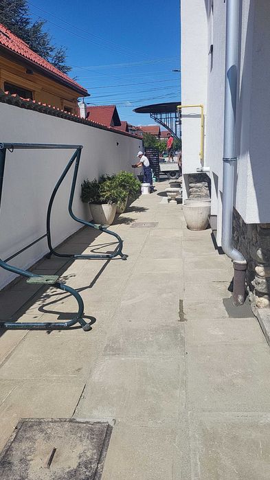 Executam lucrari de constructii