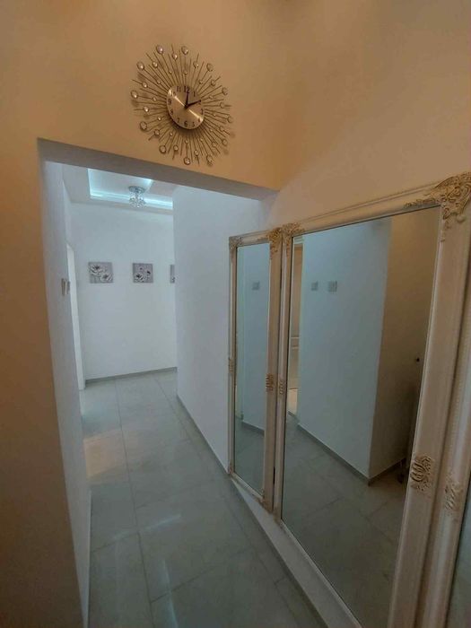 Дава се под наем Тристаен апартамент в София, Център - 68 кв.м за 797.64 € - Снимка #11