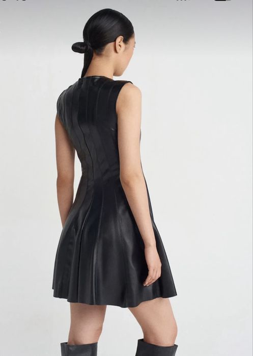 Дамска кожена и велурена рокля