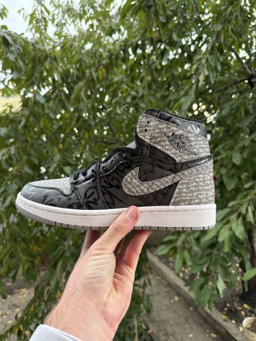 Jordan 1 Rebellionaire, marimea 41, 42, 43, 44, 45, citeste descrierea