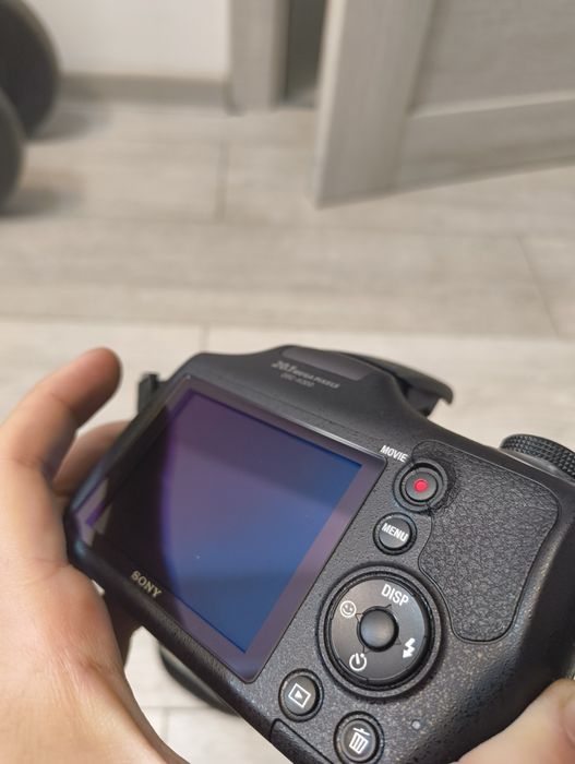 Camera sony DSC-H300