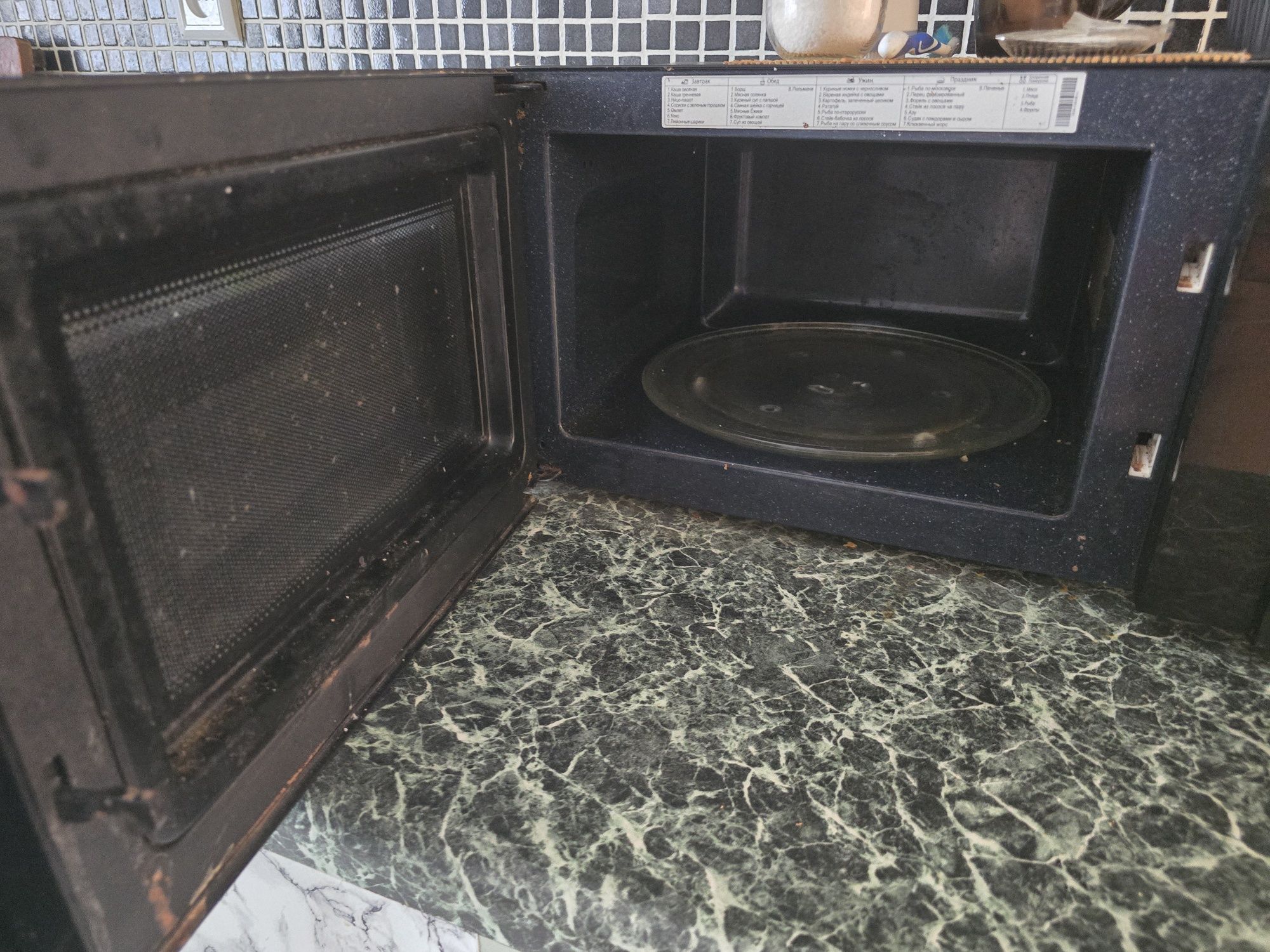 Микроволновка на запчасти