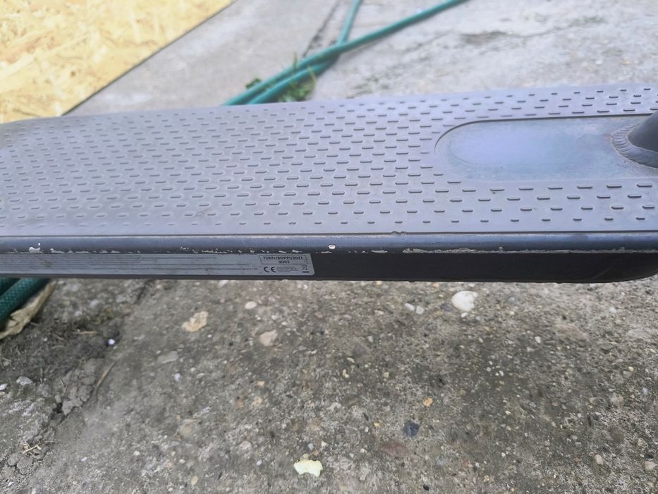 Vând Xiaomi scooter 3
