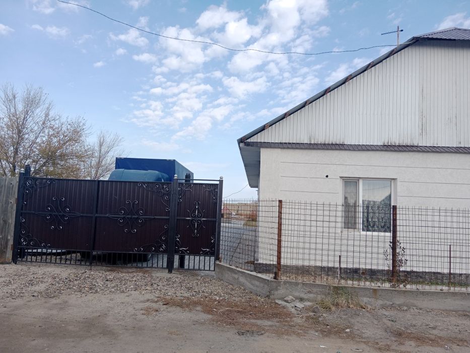 Добротный теплый Дом