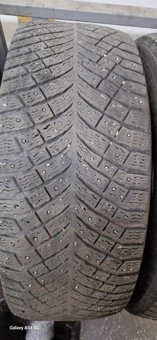 Зимняя шипованная резина