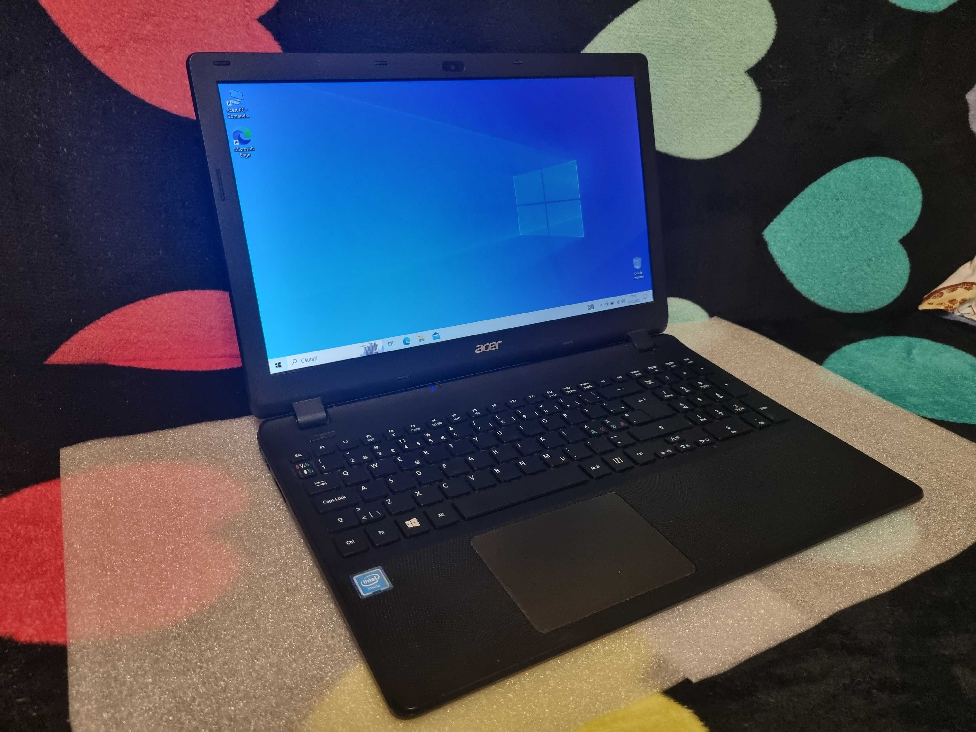 Laptop (Nou ne Filosit!!) Acer Es15 cu sshd 500Gb si Pocesor Intel