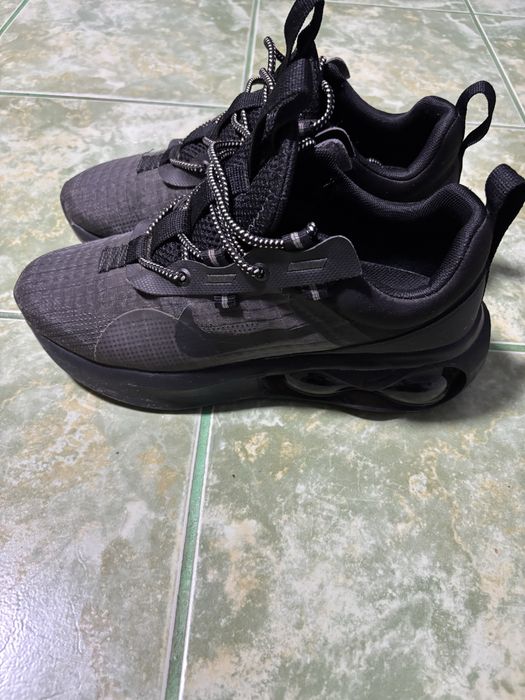 Adidasi Nike air max 2021