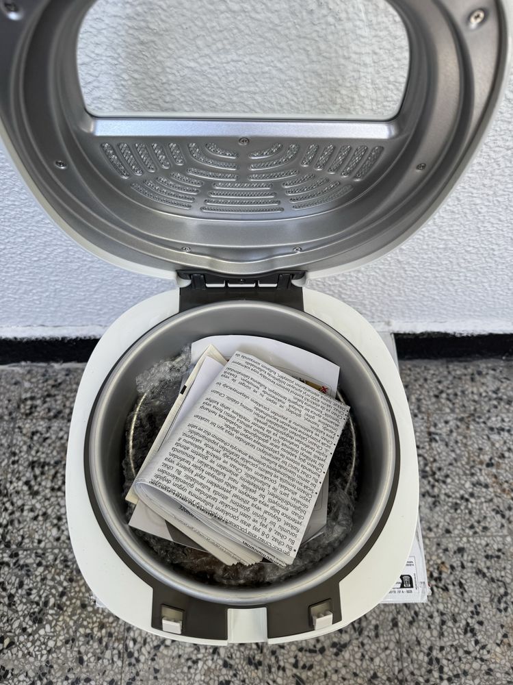 Електрически Фритюрник с Мазнина Moulinex Serie F68-P, 1.8л, 1470W!