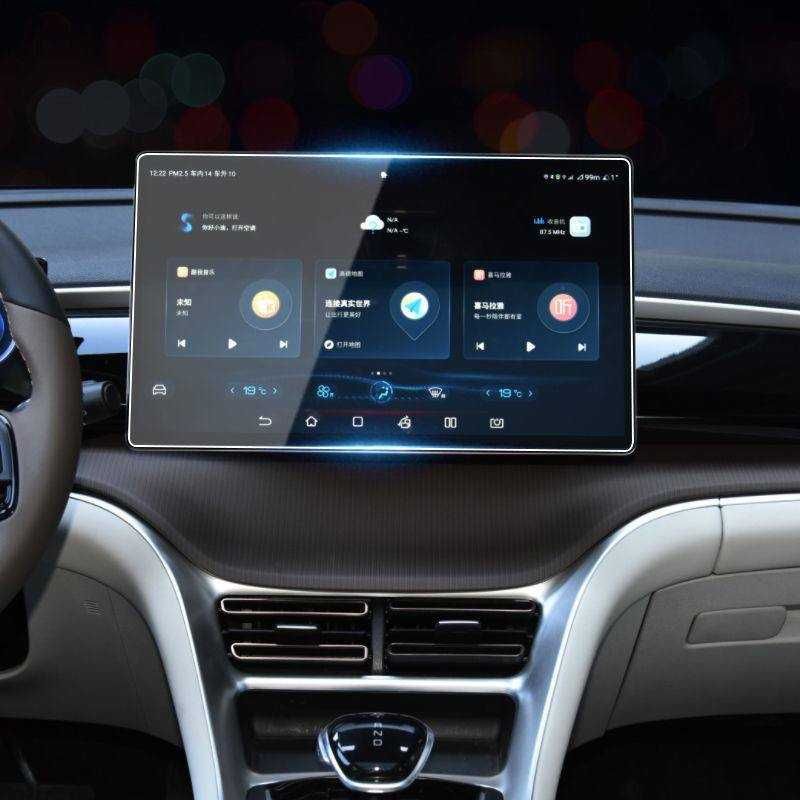 Стекло защитное на табло и экран планшета Автомобиля