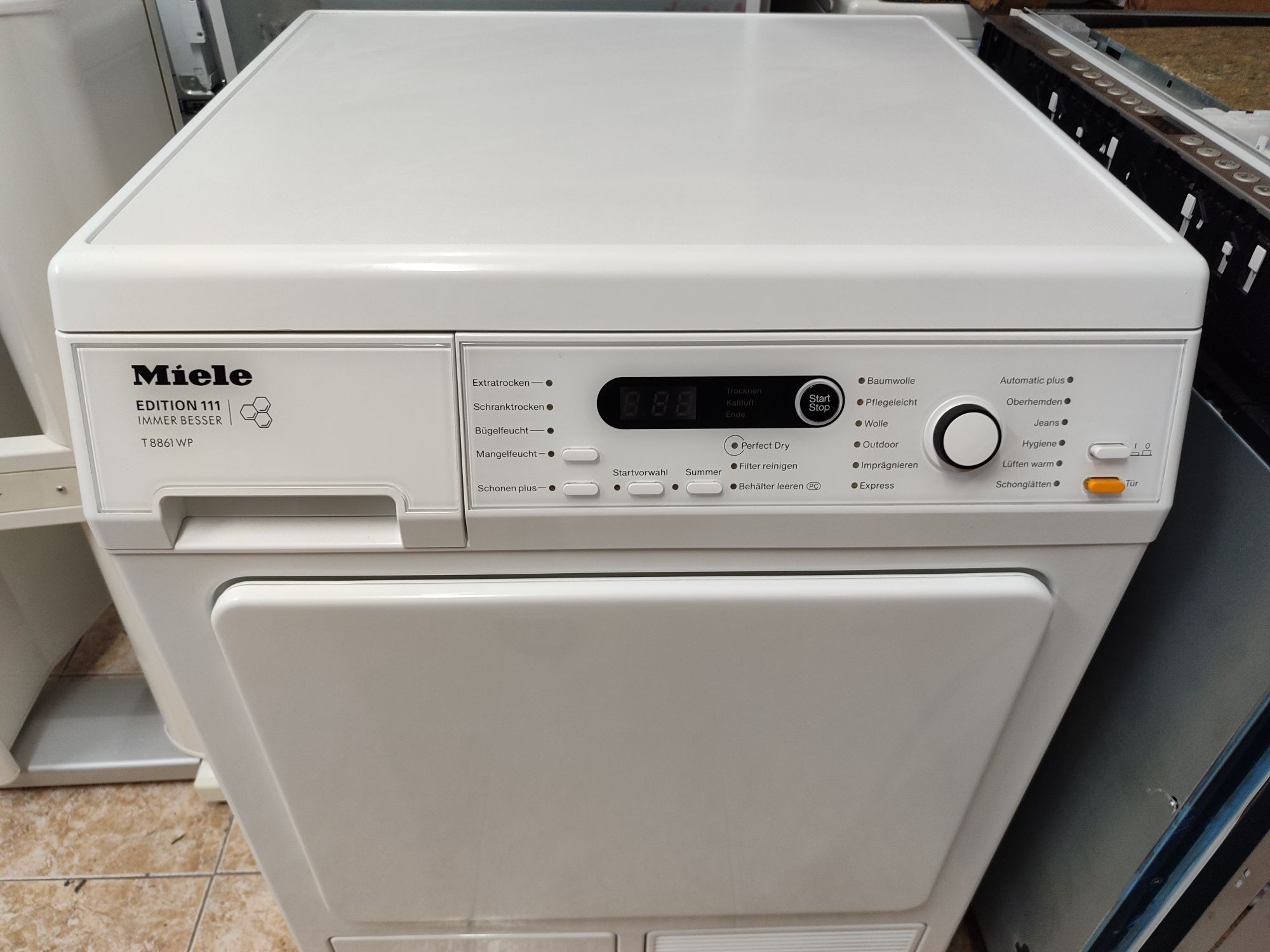Сушилня Miele T8861WP - 8кг. Термопомпа.