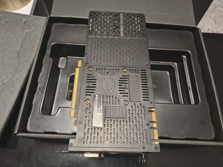 EVGA GeForce GTX 1070 FTW2