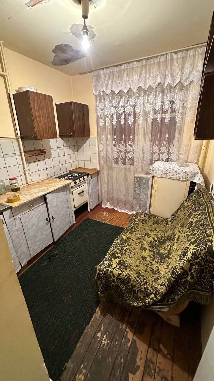 ЧИЛАНЗАР 23 кв 2 ХОНА 2 етаж Хоналар Алохида Уртача Ремонт Шароитлари
