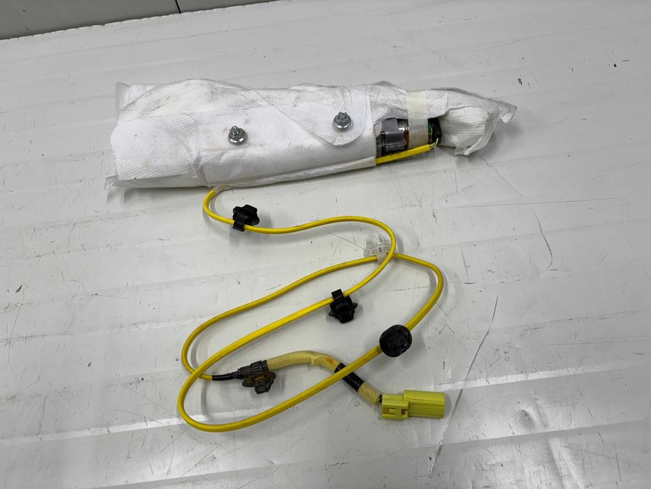 Еърбег седалка Тойота Аурис (Е18) Аербег седалка Тойота Аурис (Е18)