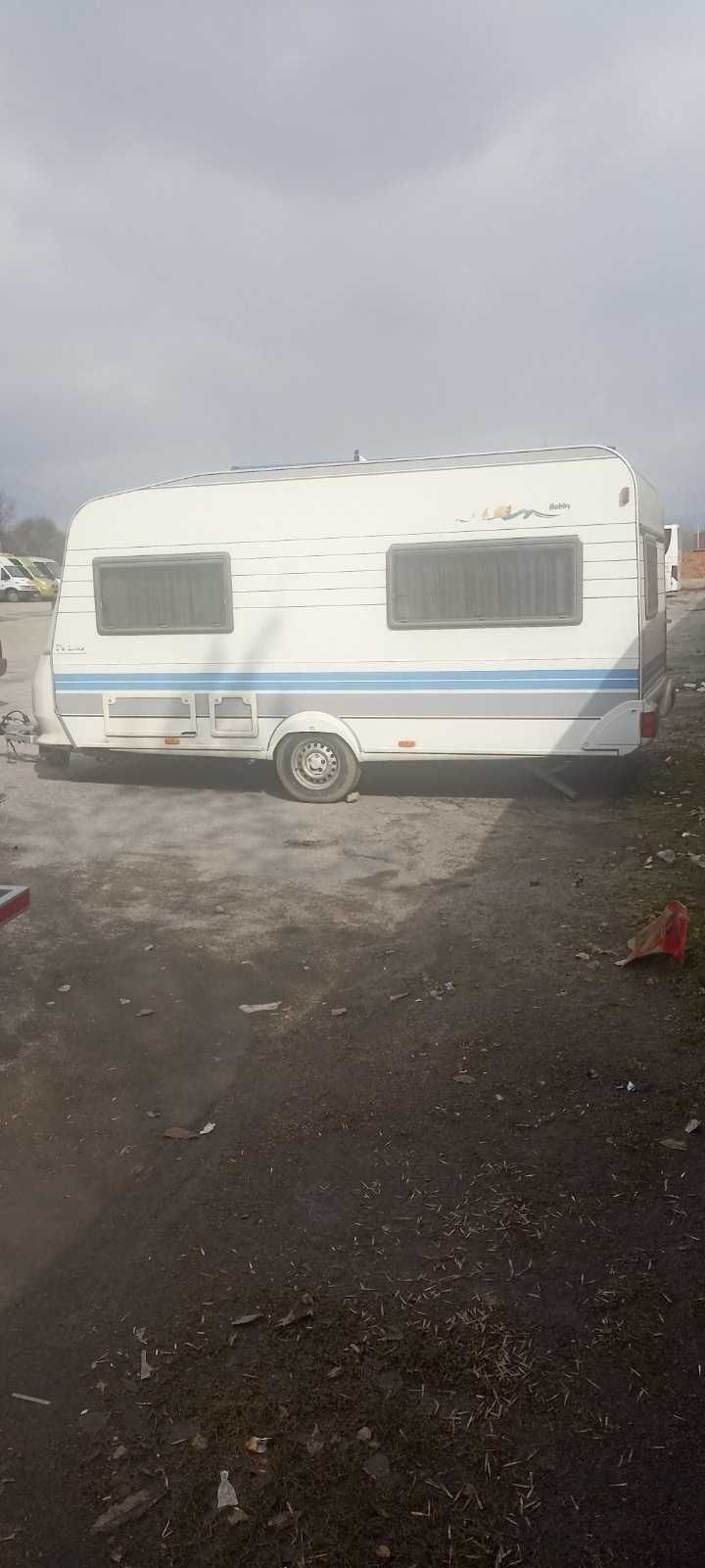 Каравана Hobby de lux 10