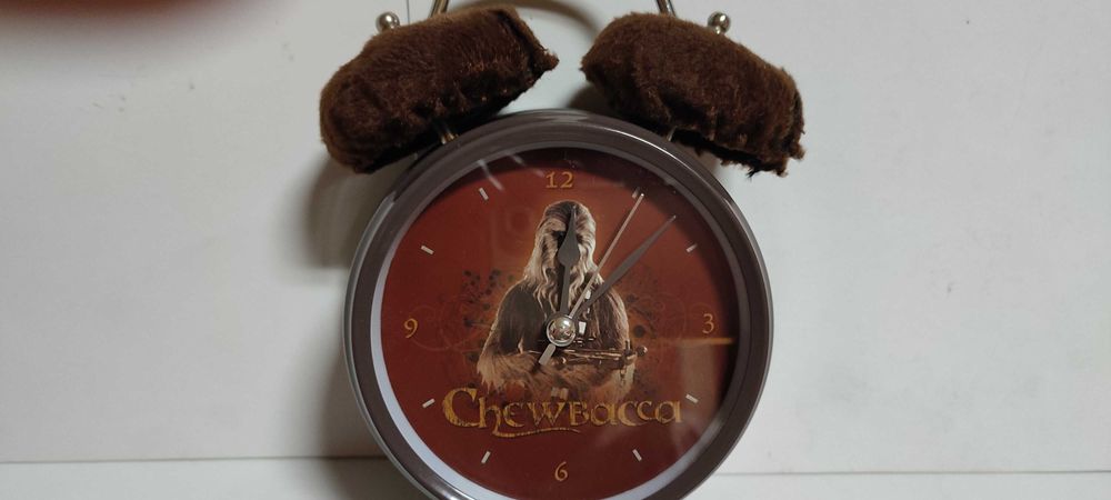Colectie Star Wars : ceas quartz cu alarma Chewbacca