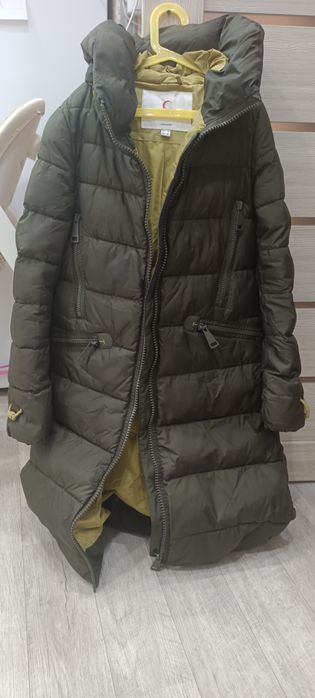 Зимний женский пуховик