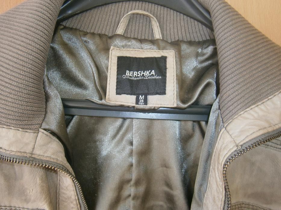 Кожено яке BERSHKA