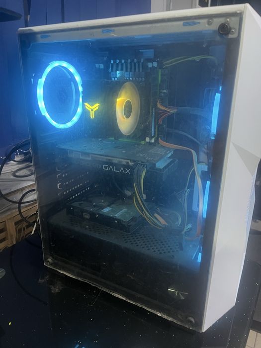 Продам компьютер с монитором отличном сост