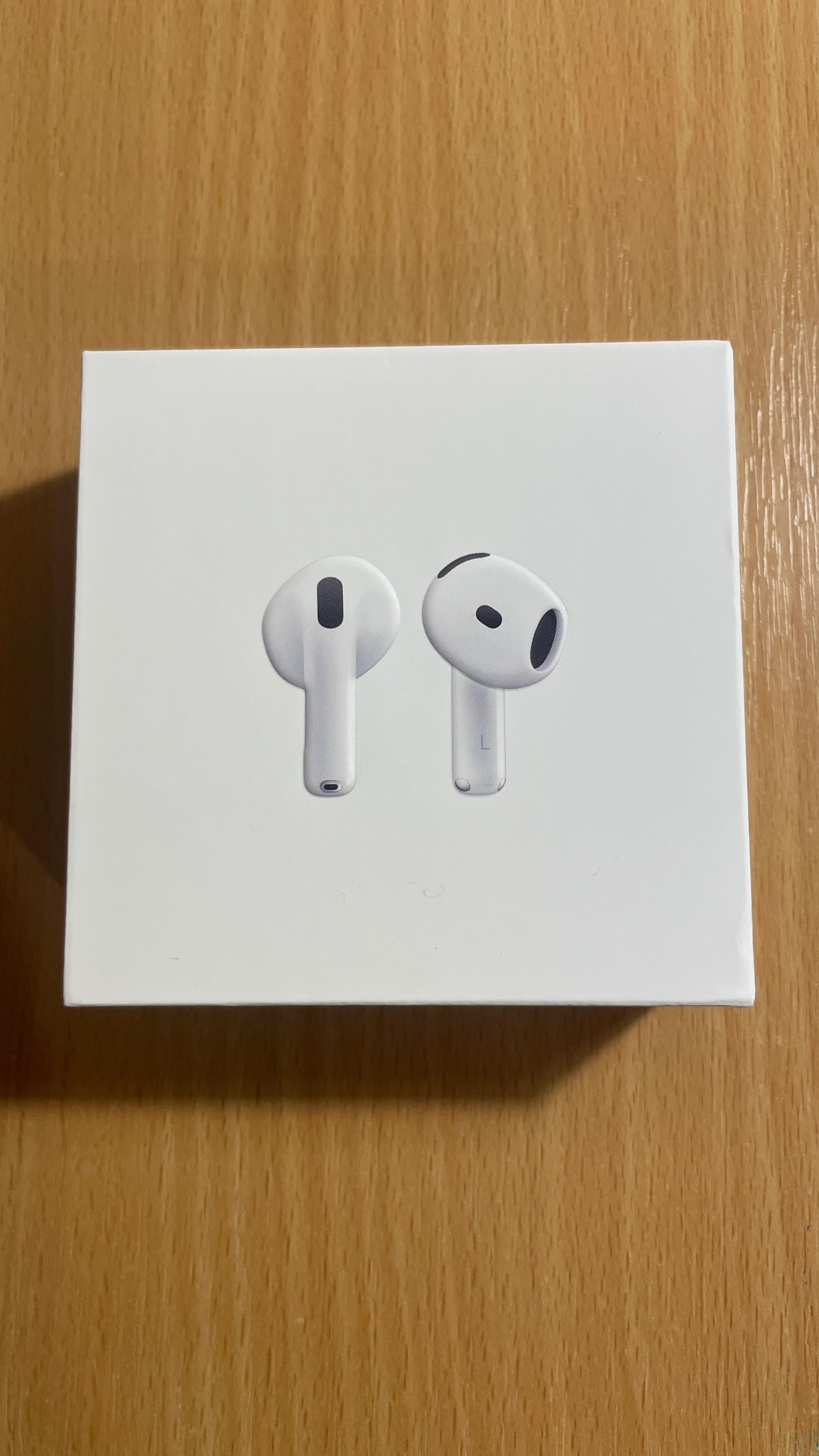 Căști AirPods4 de la