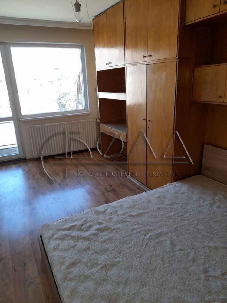 Продава се Тристаен апартамент в София, Оборище - 80 кв.м за 3125 €/кв.м - Снимка #4