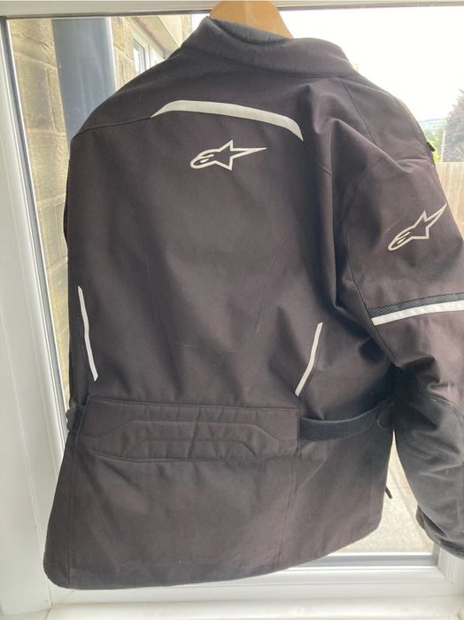 Яке alpinestars размер XL