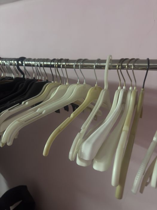 Вешалки разные дешево
