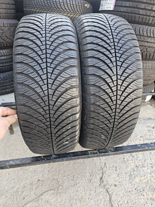 Vând anvelope iarna 195/60/15 195/60r15 GOODYEAR