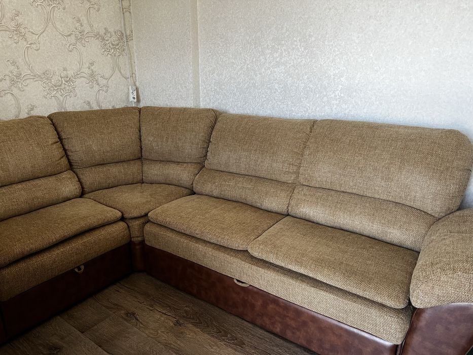 Диван угловой (произаодство Беларусь )