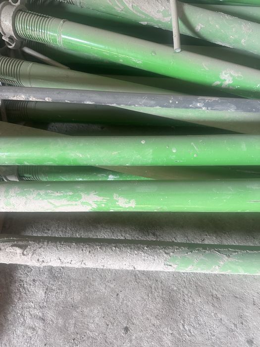 Монолитный стойка, дамкрат