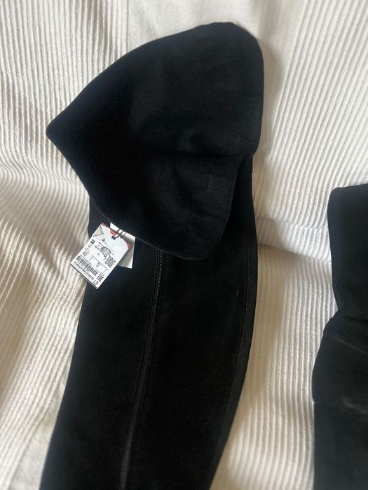 Cizme Zara negre piele întoarsă noi