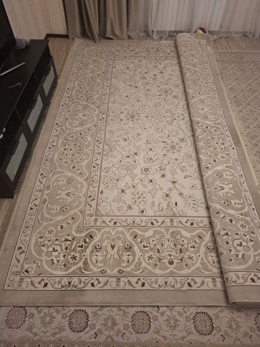 Продам большой ковер размер 4*5