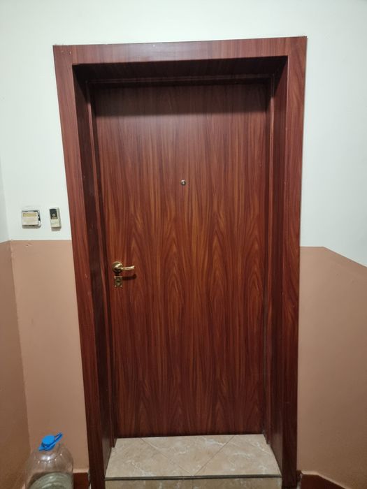 Продава се Четиристаен апартамент в Плевен, Идеален център - 106 кв.м за 1406 €/кв.м - Снимка #11