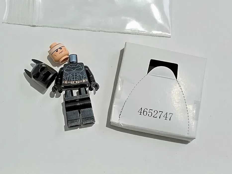 Vand minifigurine super eroi LEGO Marvel Super Heroes si DC Comics